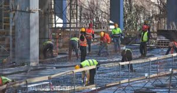 UK Job Market Faces Steady Slowdown as Vacancies Hit Four-Year Low UK Job Market Faces Steady Slowdown as Vacancies Hit Four-Year Low